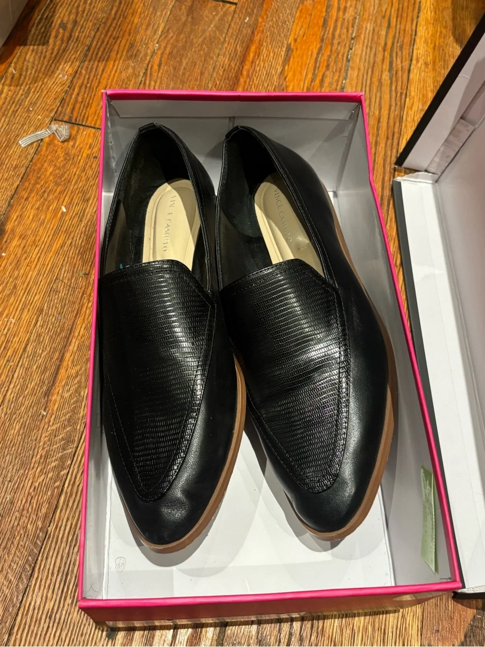 Vince Camuto classic black